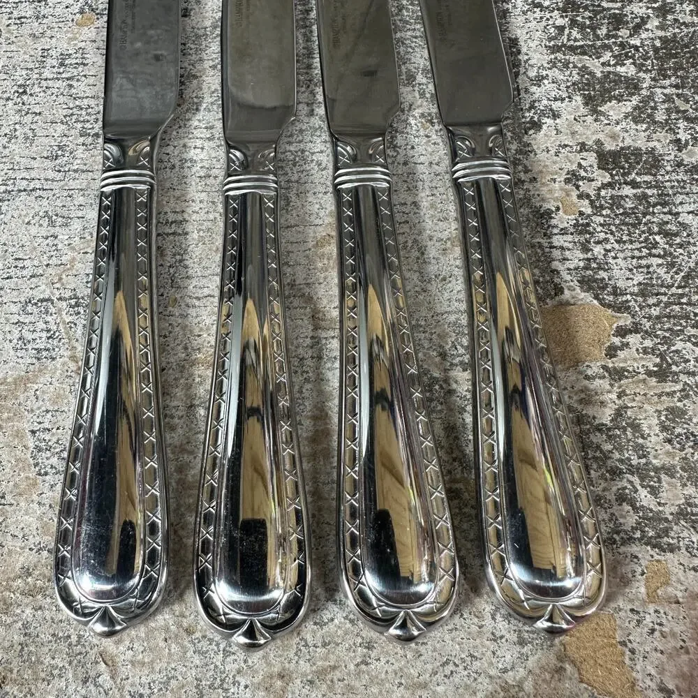 HAMPTON SILVERSMITHS NOBILITY 18/10 STAINLESS‎ SET OF 4 DINNER KNIVES free ship